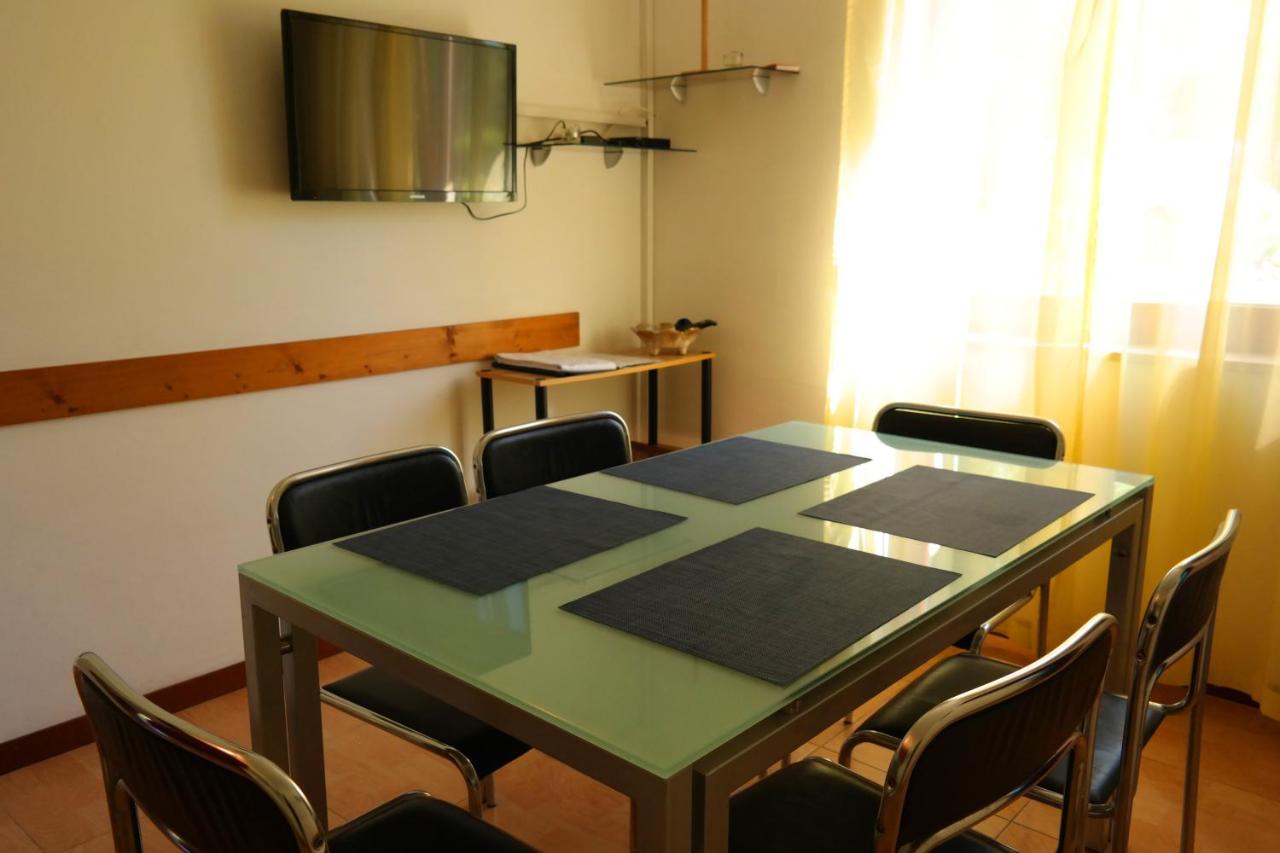 Apartments Caterina พูลา ภายนอก รูปภาพ