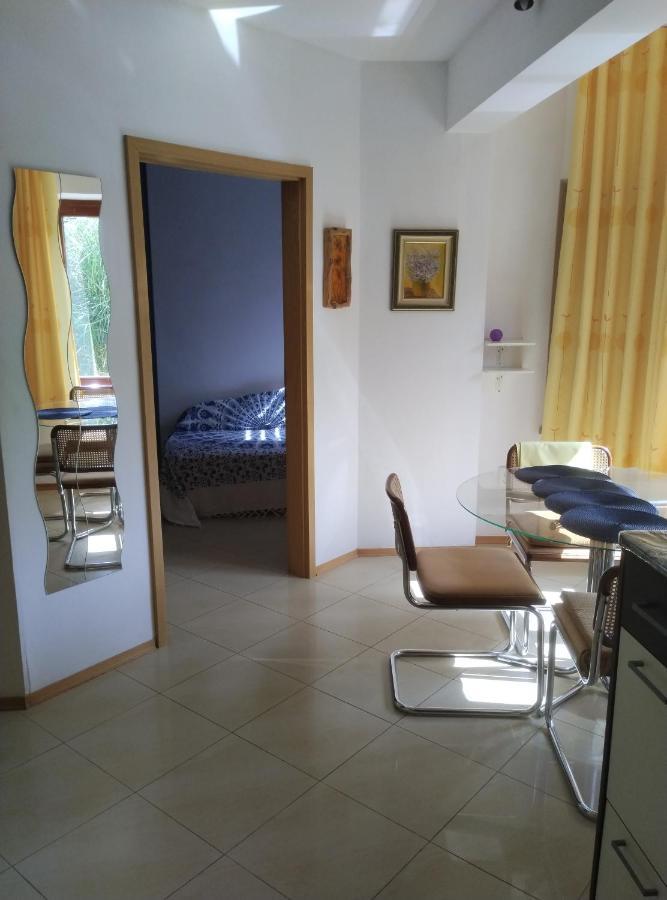 Apartments Caterina พูลา ภายนอก รูปภาพ