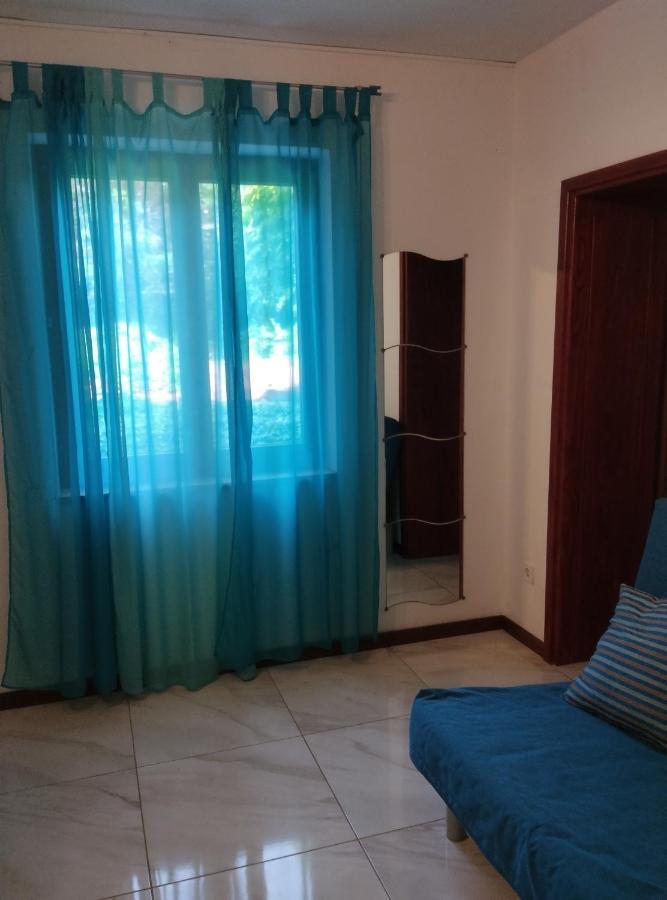 Apartments Caterina พูลา ภายนอก รูปภาพ